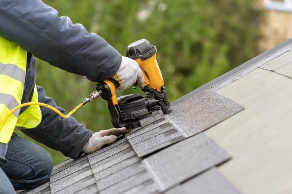 Shingles Installation Service